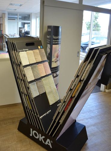 Aufsteller für Designbelag